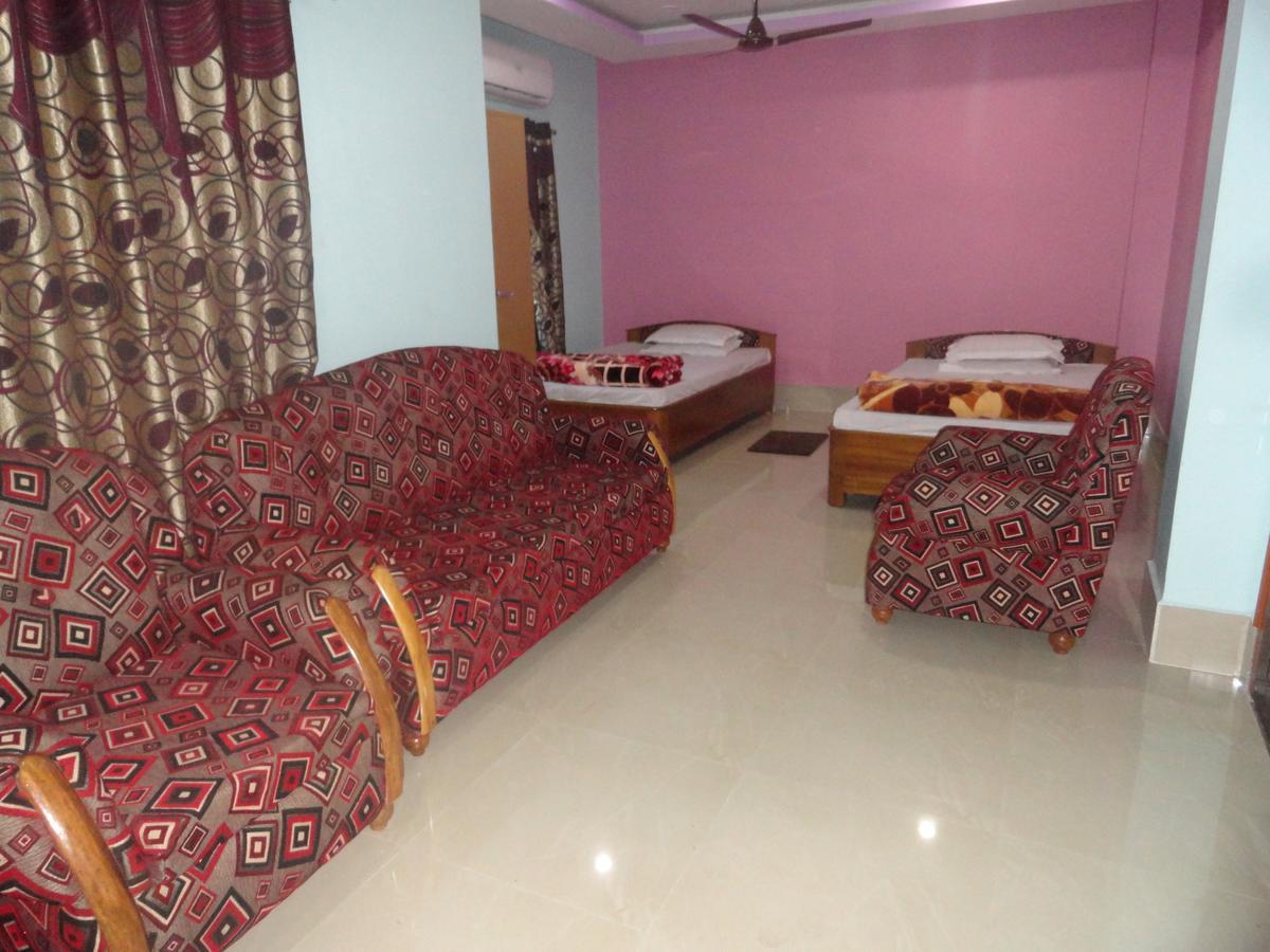 Hotel Kaustav Tezpur Extérieur photo